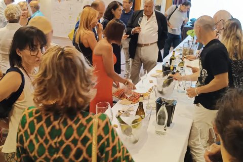 PRESENTACIÓN DE AÑADA D.O. MONTERREI EN VALENCIA