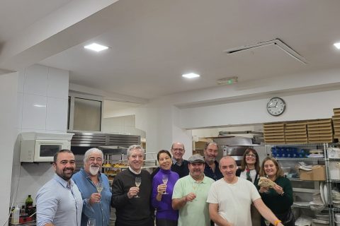 EXALTACIÓN DE LOS VINOS GALLEGOS CON PERIODISTAS Y GASTRÓNOMOS EN FISTERRA