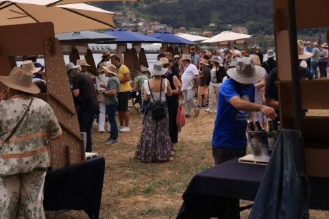 ENCONTRO ENOCULTURAL EN VILABOA: +20 ESCRITORES Y MÁS DE 200 PARTICIPANTES