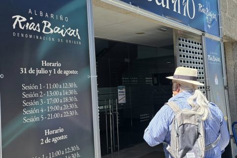 VISITA A LA FERIA DO ALBARIÑO EN CAMBADOS