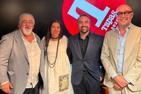 SELECCIONAMOS LOS VINOS DE GALICIA PARA LA GUÍA DE VINOS DE LA REVISTA TAPAS